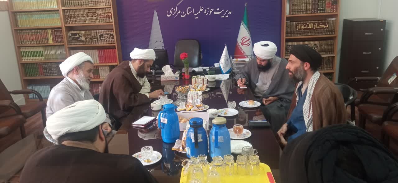 جلسه هم اندیشی با سرگروه های جهادی استان در خصوص جذب و پذیرش حوزه های علمیه
