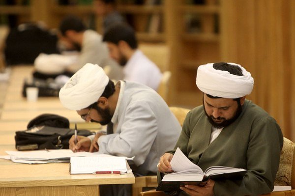 مرحله جدید برگزاری امتحانات شفاهی پایه ها ی ششم و هشتم مدارس حوزه علمیه استان مرکزی