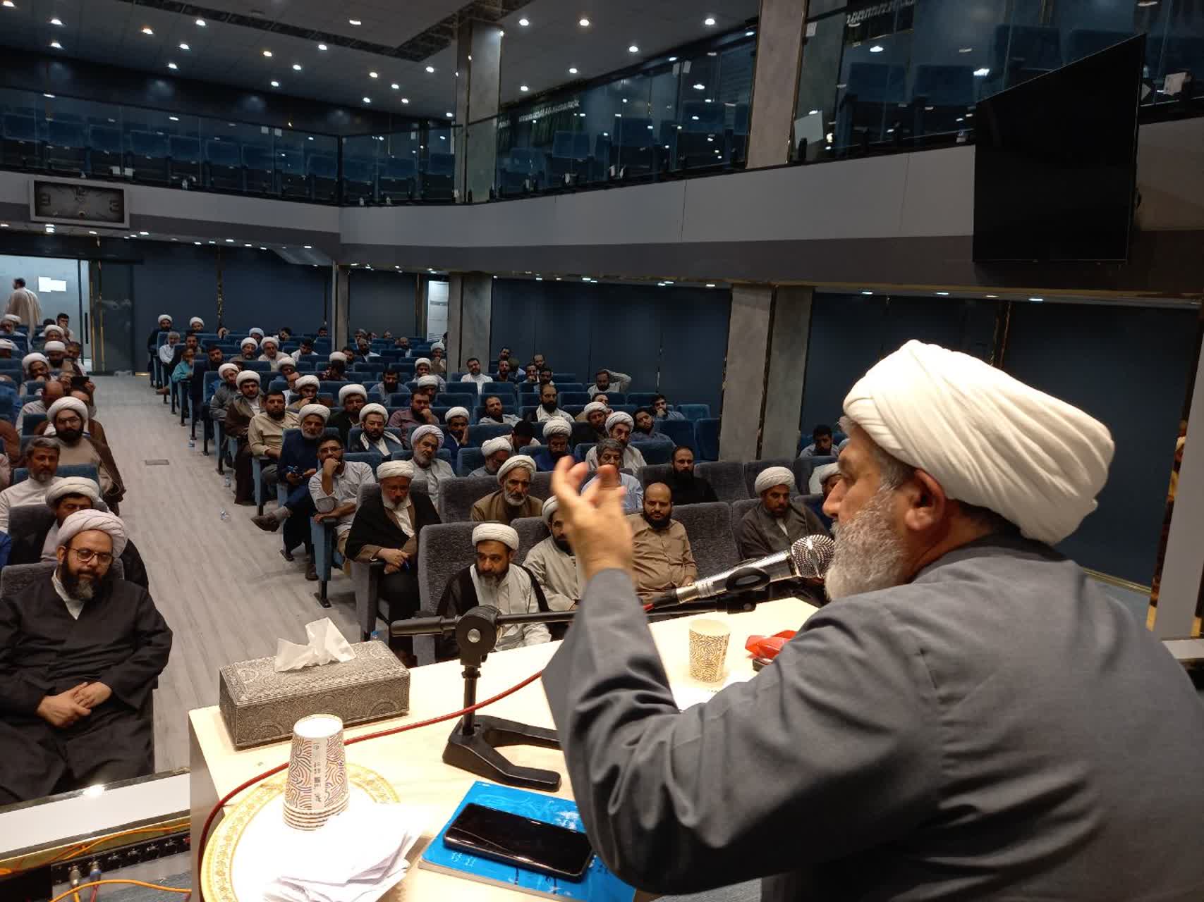دوره آموزشی ـ توجیهی ویژه معاونین تبلیغ و امور فرهنگی استان ها ،مسئولین طرح های تبلیغی،معاونین و رابطین امین